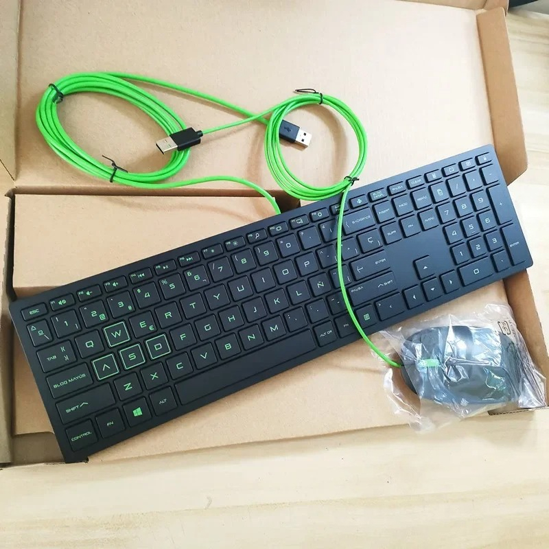 Home Office Layout - Kit tastiera e mouse USB con