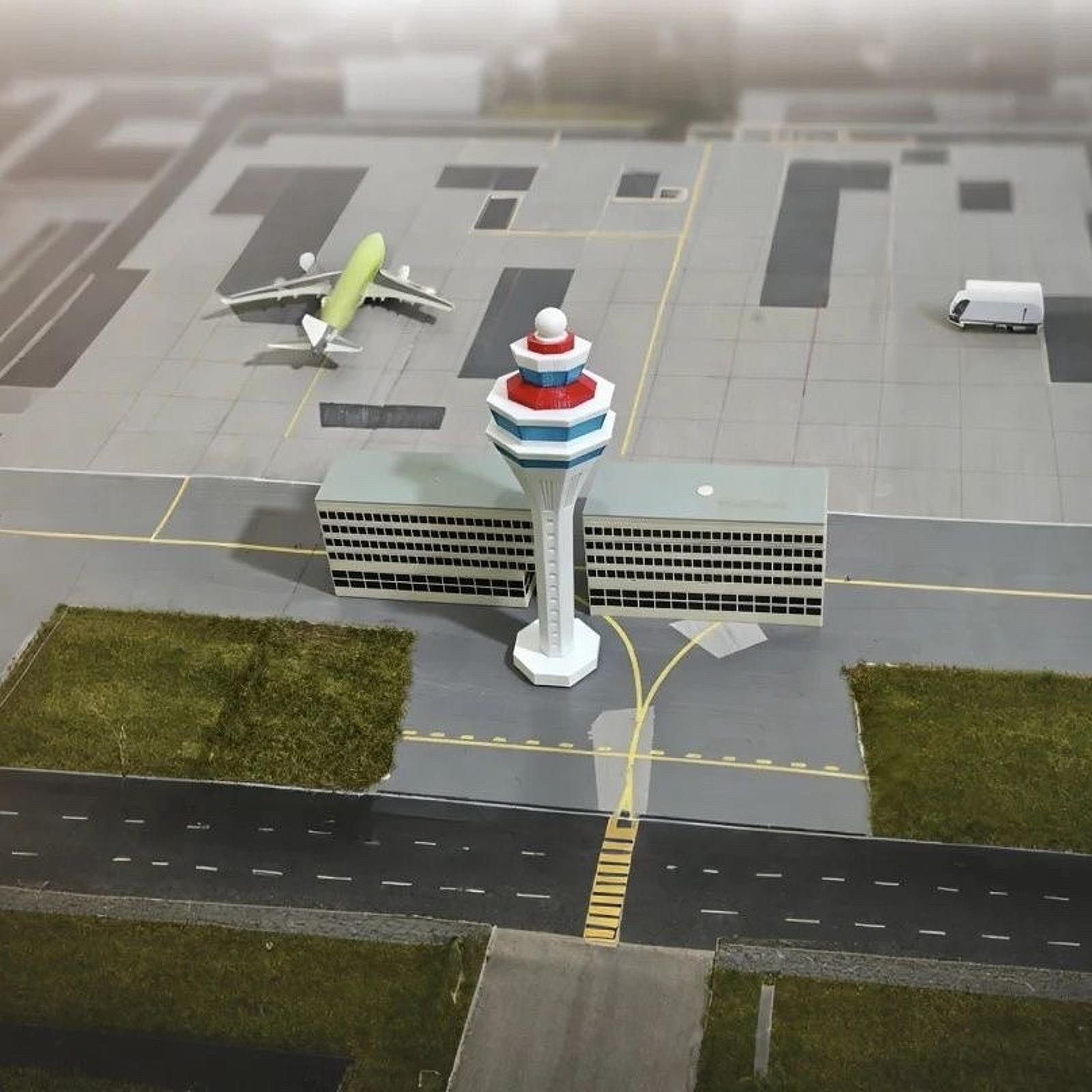 Modello di Torre di Controllo  - Home Office Simulator recensione e prezzo