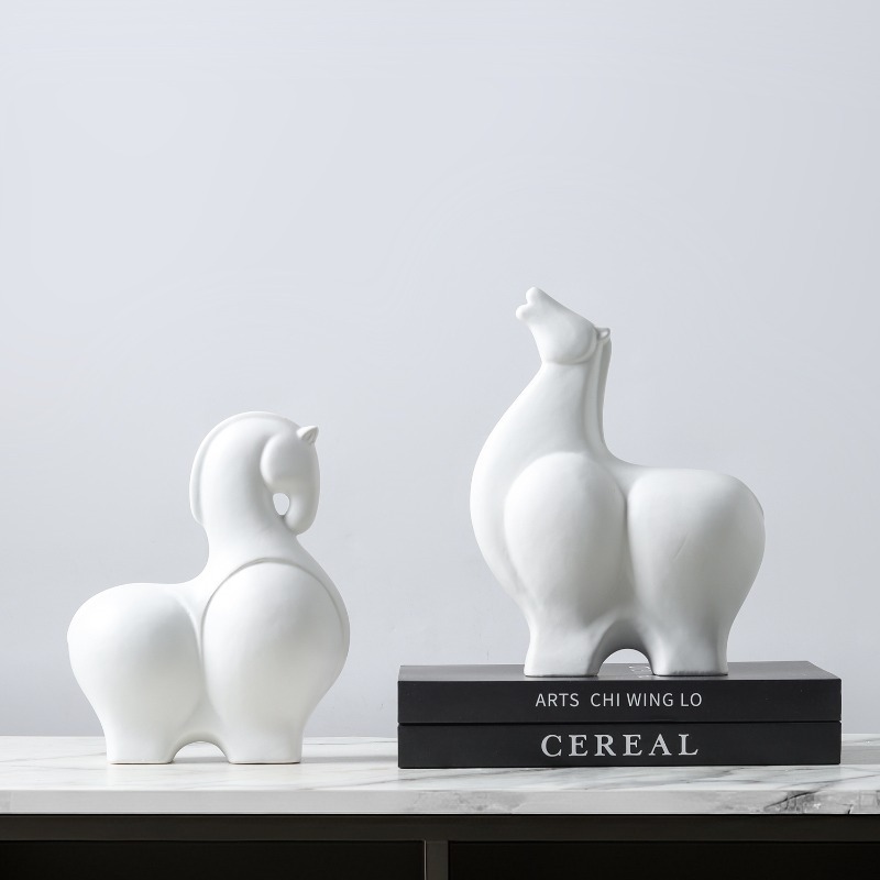 Statua Moderna di Cavallo, Ada - Home Office Layout recensione e prezzo