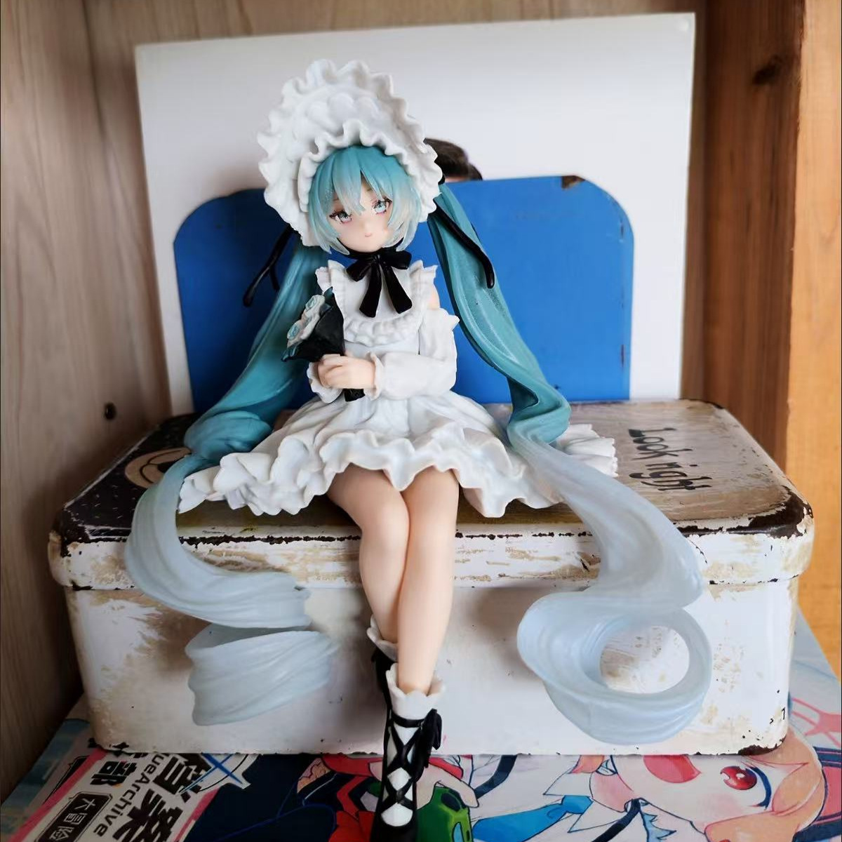 Statuetta Anime Miku da 12cm,  - Home Office Romance Manga recensione e prezzo