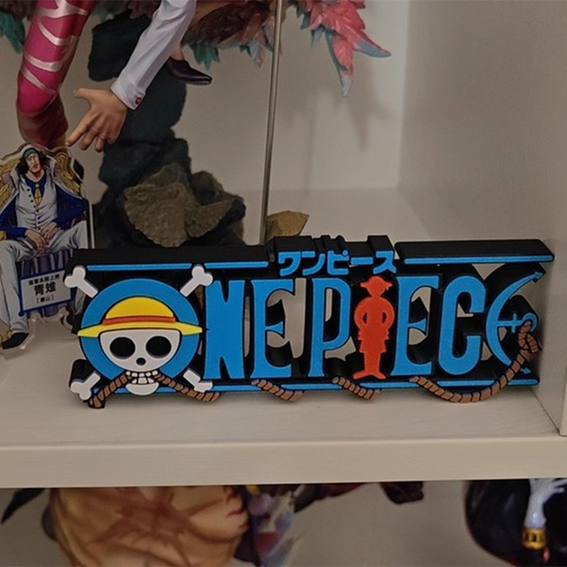 Logo One Piece Stampato in 3D, - Home Office Romance Manga recensione e prezzo